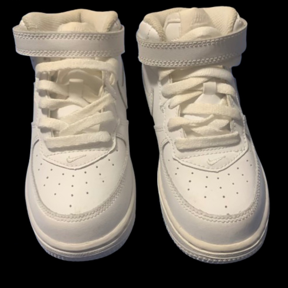 Nike Air Force 1 Mid LE preowned size 9C